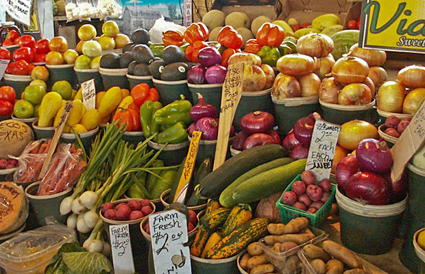 Farm-fresh produce at the Dallas farmers market.