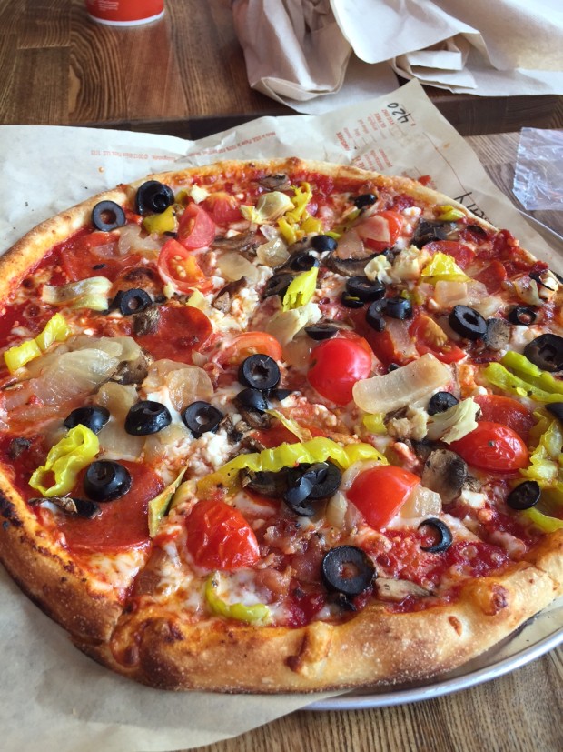 blaze pizza opens in frisco via dallasfoodnerd.com