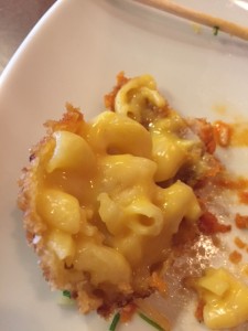 inside the mac n cheese pop_pinstack